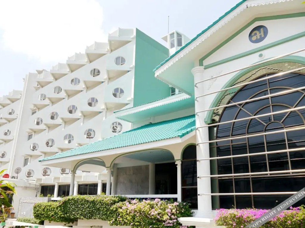 Lertnimitra Hotel