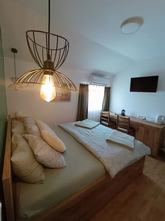 1 Bedroom Standard Double room (full double bed)