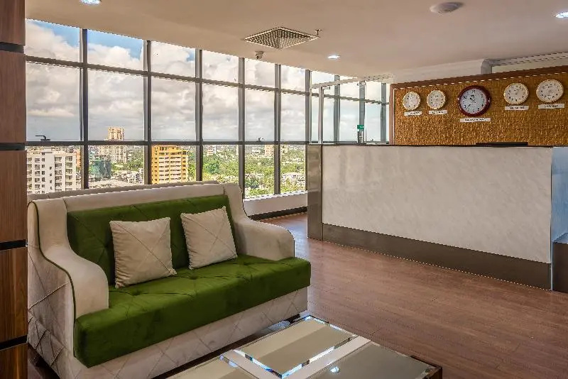 Lobby & Reception