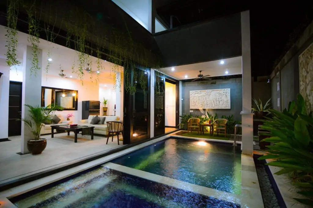 3 Bedrooms Villa