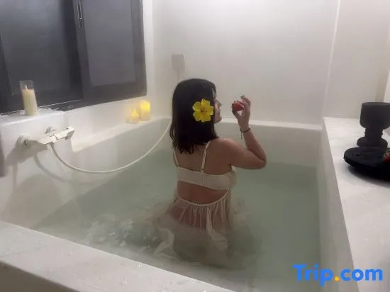 YINGYU hot spring inn in Chengdu
