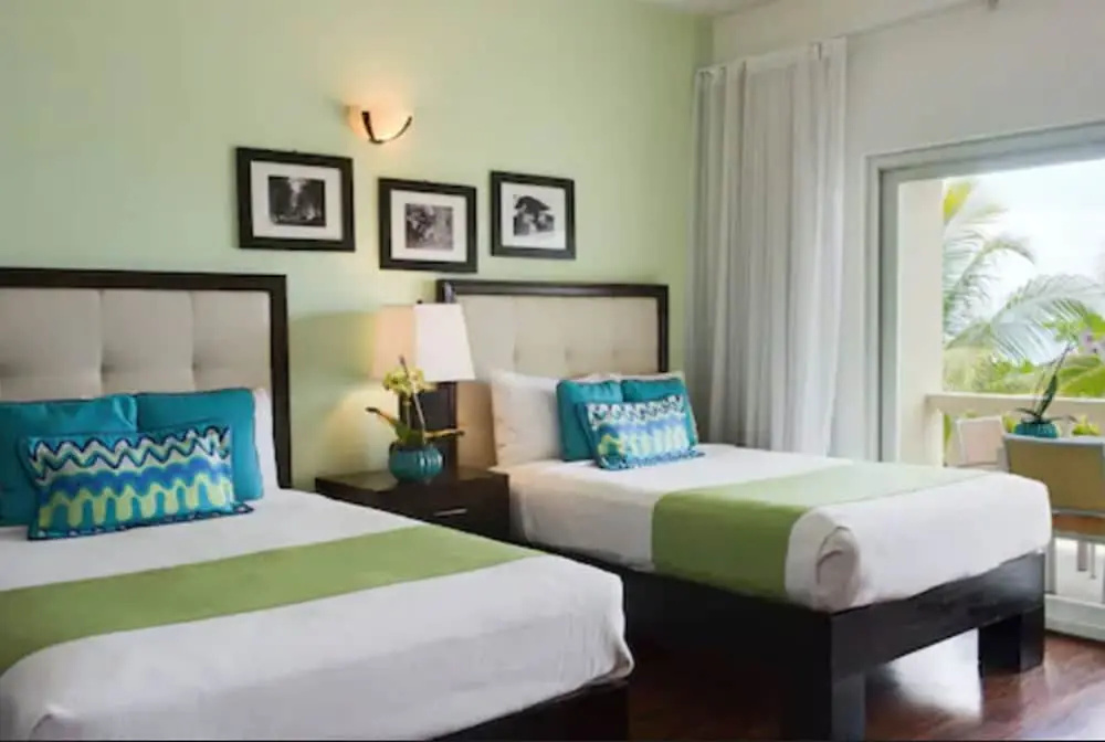 Superior Double room with ocean view (twin beds)
