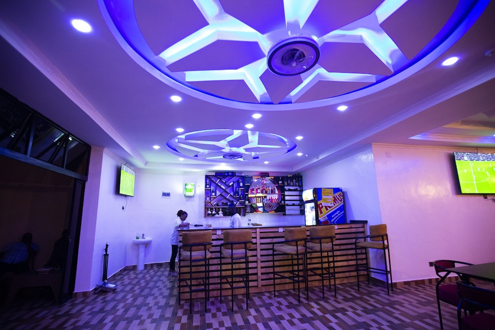 Hotel photo 12