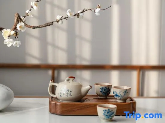 Moshang Qingya Hotel (Handan Road New Century Center) in Handan