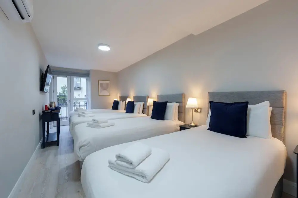 Standard Quadruple room