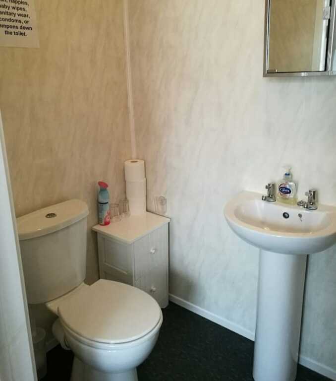 gallery_image_hidden_13