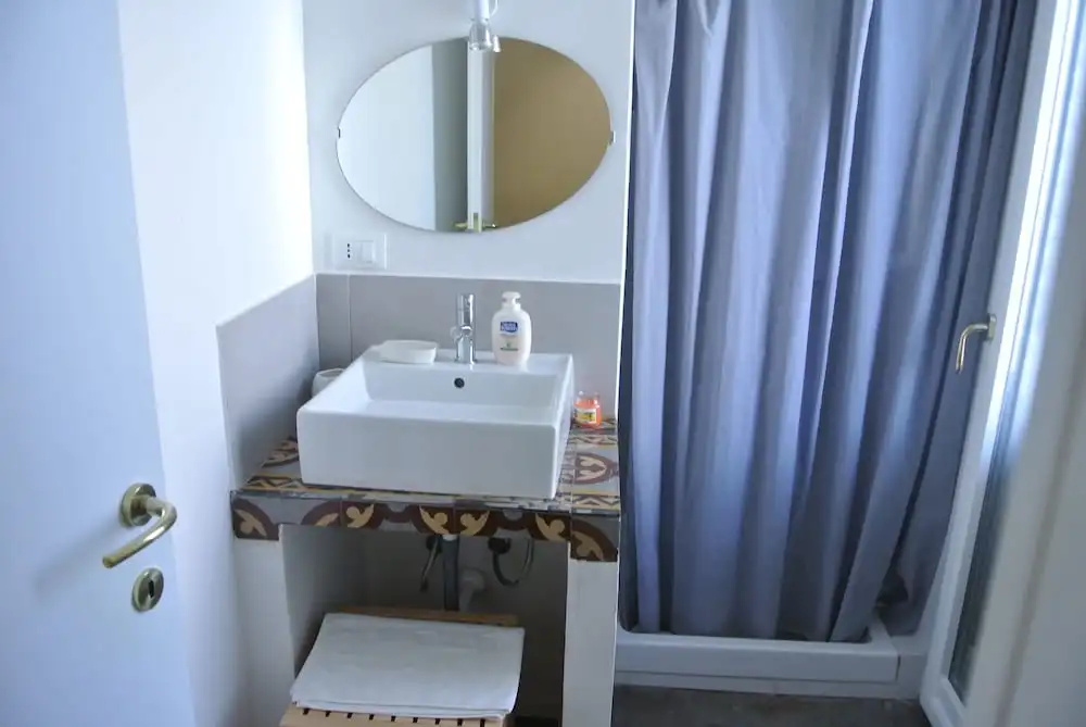 Economy Double room with balcony (full double bed)