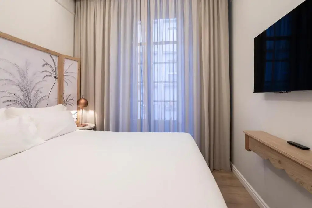 Double room full double bed
