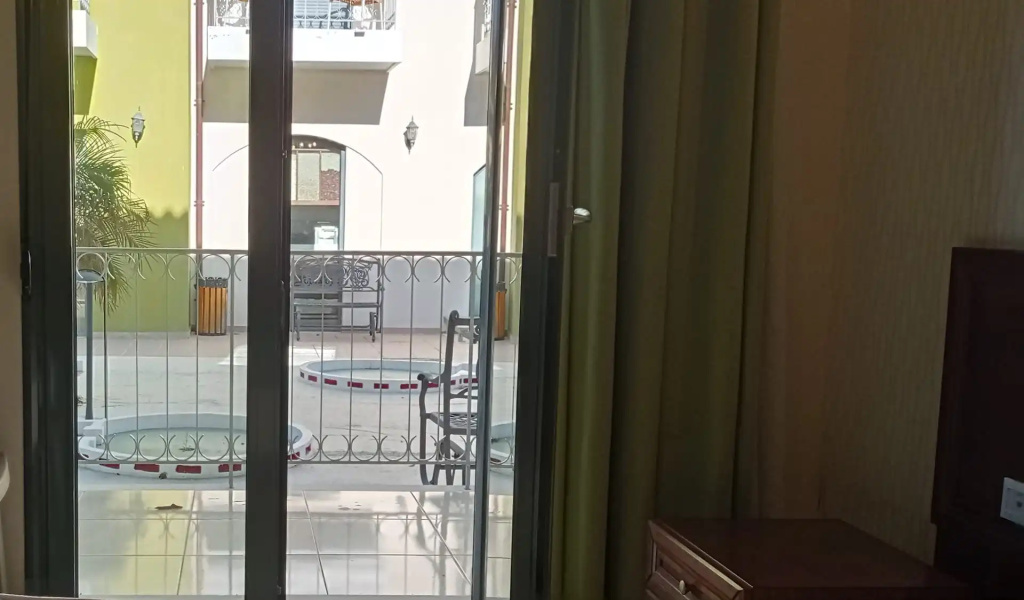 Standard Double room with mountain view (full double bed)