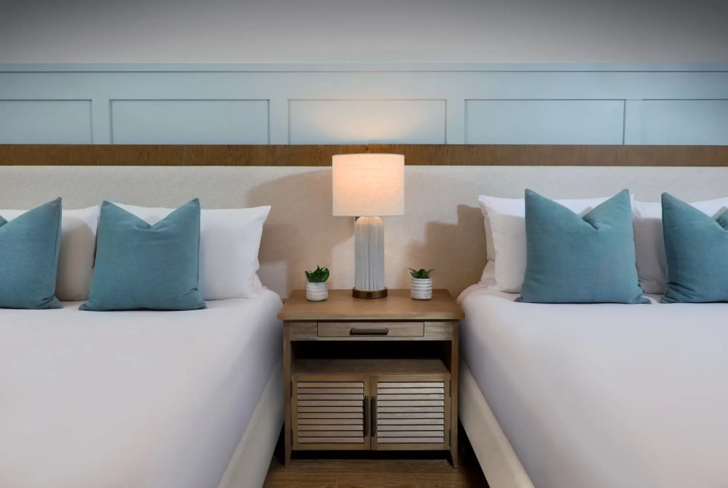 Southernmost Beach Resort and Guesthouses — фото 3