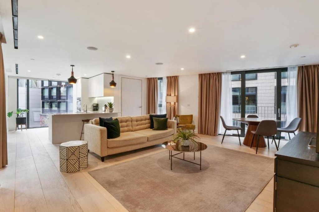 Отель Southwark Residences by Aeria Apartments в Лондоне