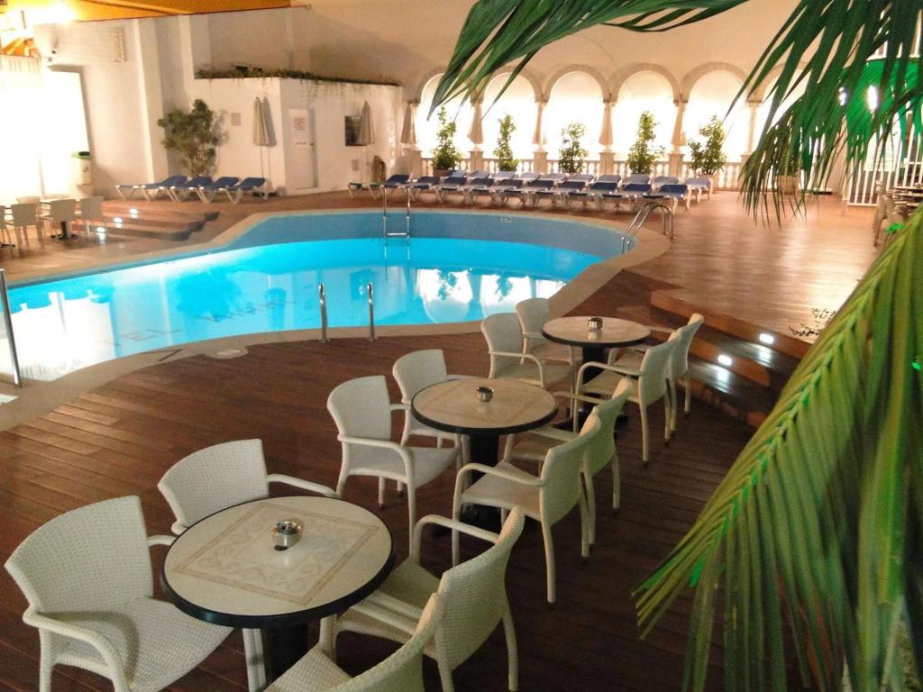 Hotel photo 11