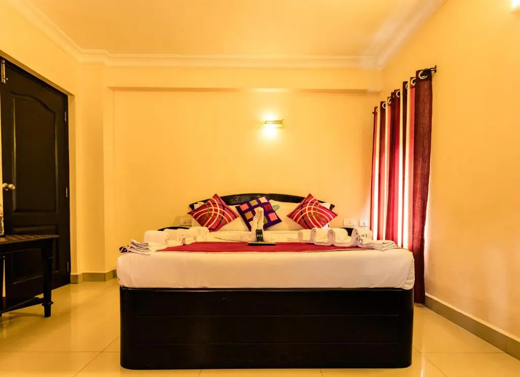 Standard Double room (full double bed)