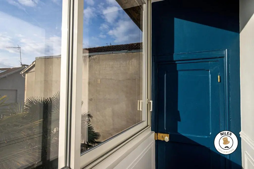 L'Haussmann, Rare, Appartement Vue Château et Palmiers