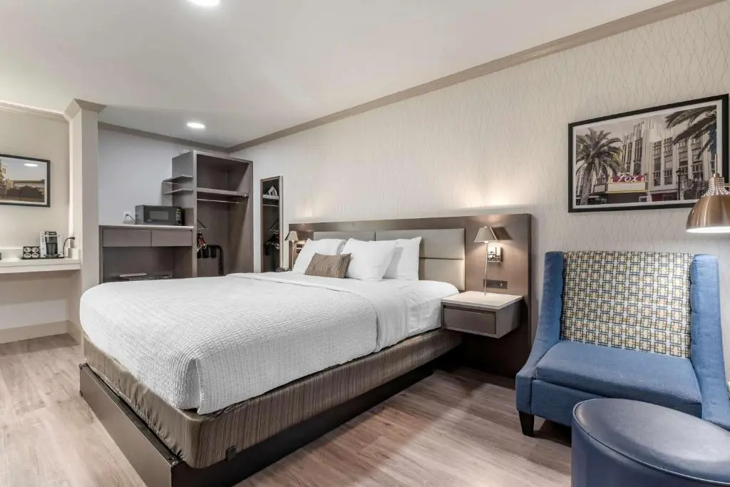 Best Western Plus Executive Suites - Chambres