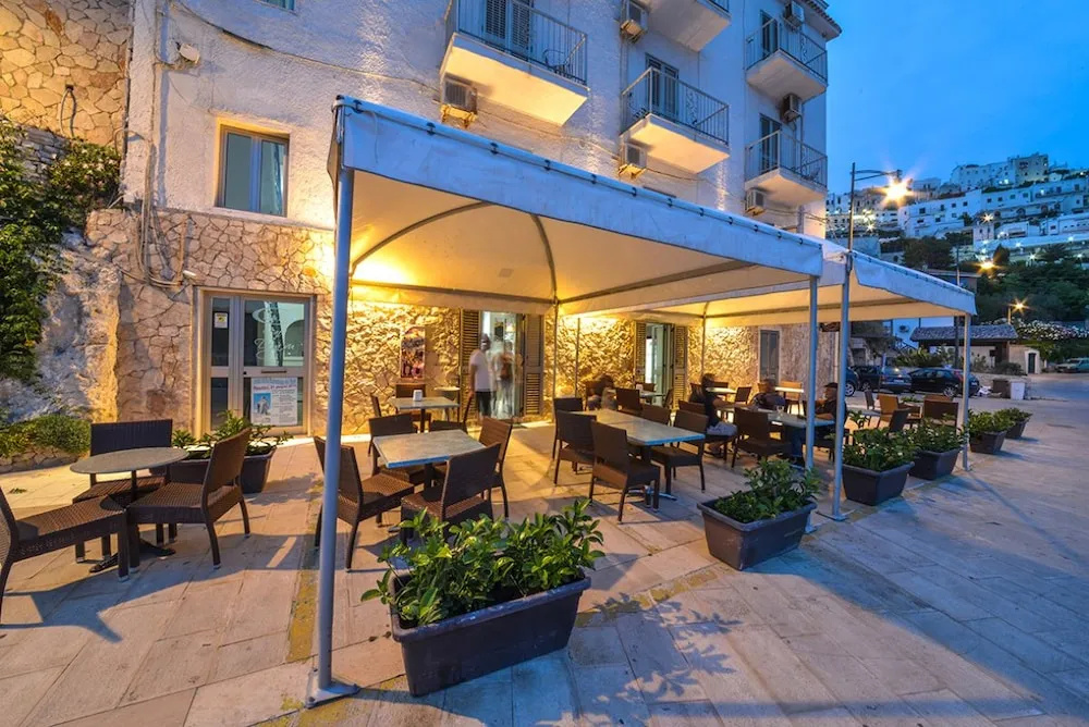 Hotel photo 10