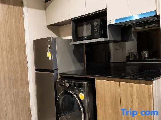 Central RCA 1BR Condo Near Thonglor