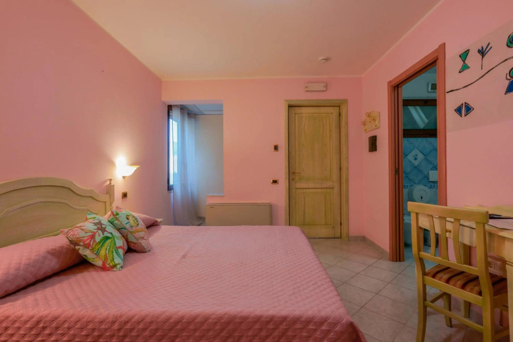 Hotel Solanas — 5