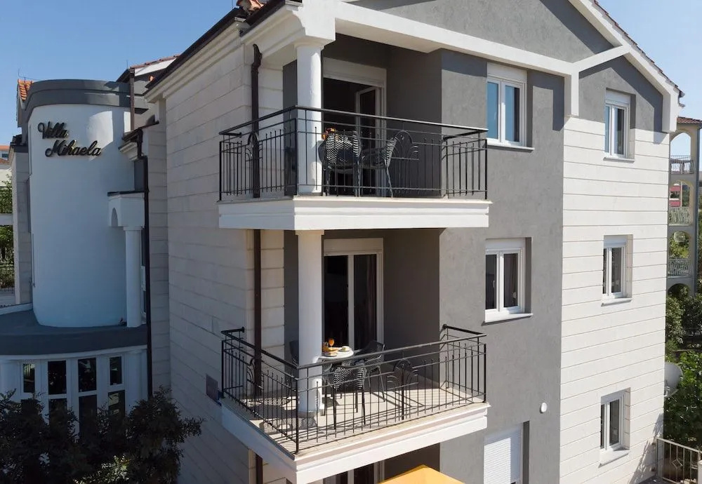 Seaview Apartment Mihaela