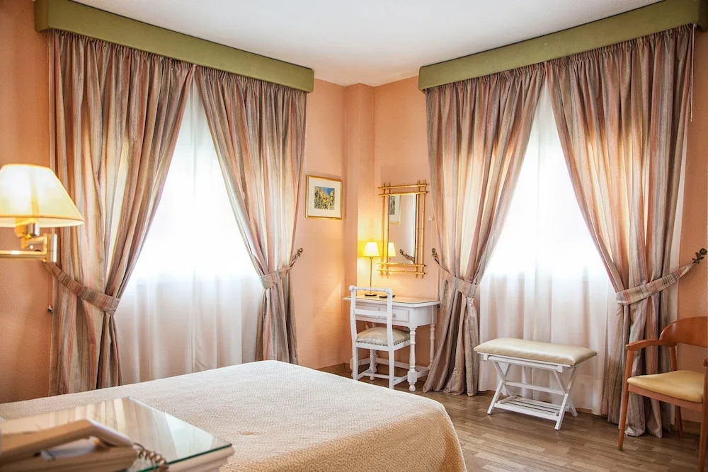 Hotel Miramar - Chambres
