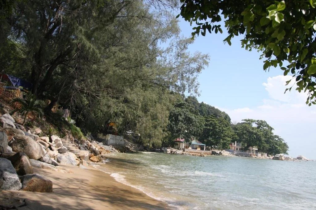 Beach & Waterfront
