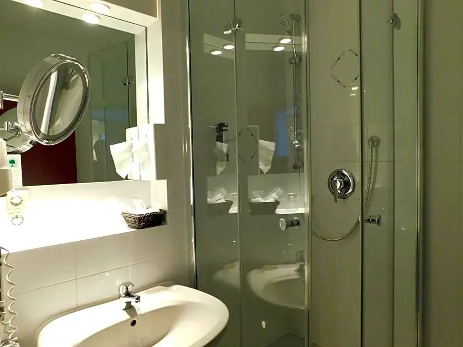 Hotel Konrad Poetzel Holzkirchen - Chambres