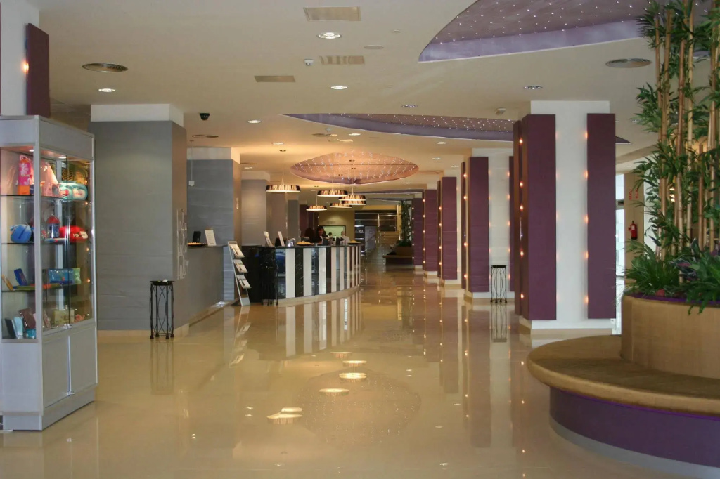 Hotel Gran Duque - Général