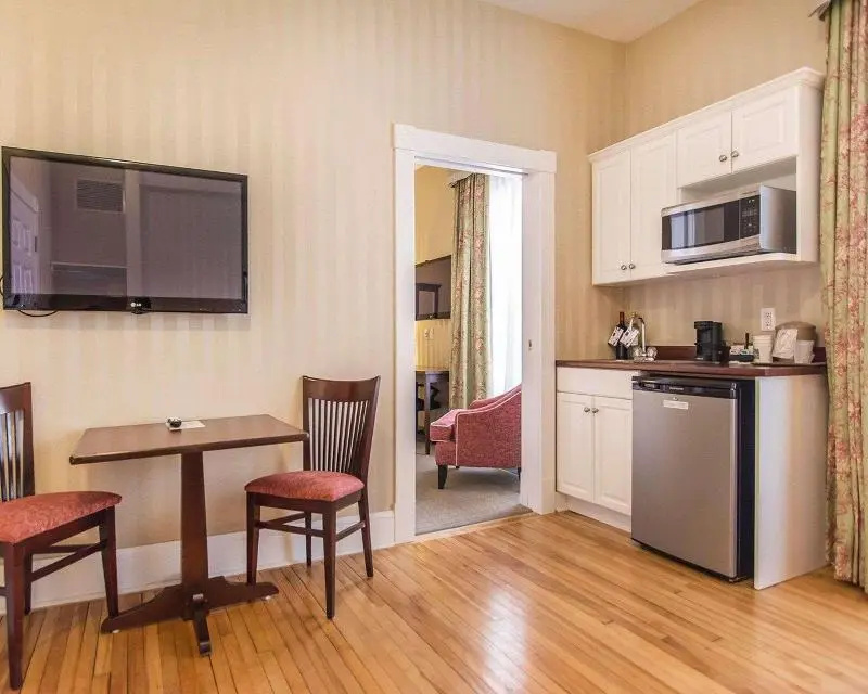 Quality Inn & Suites Downtown - Chambres