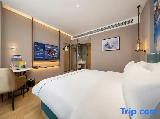 Superior Double room (full double bed)