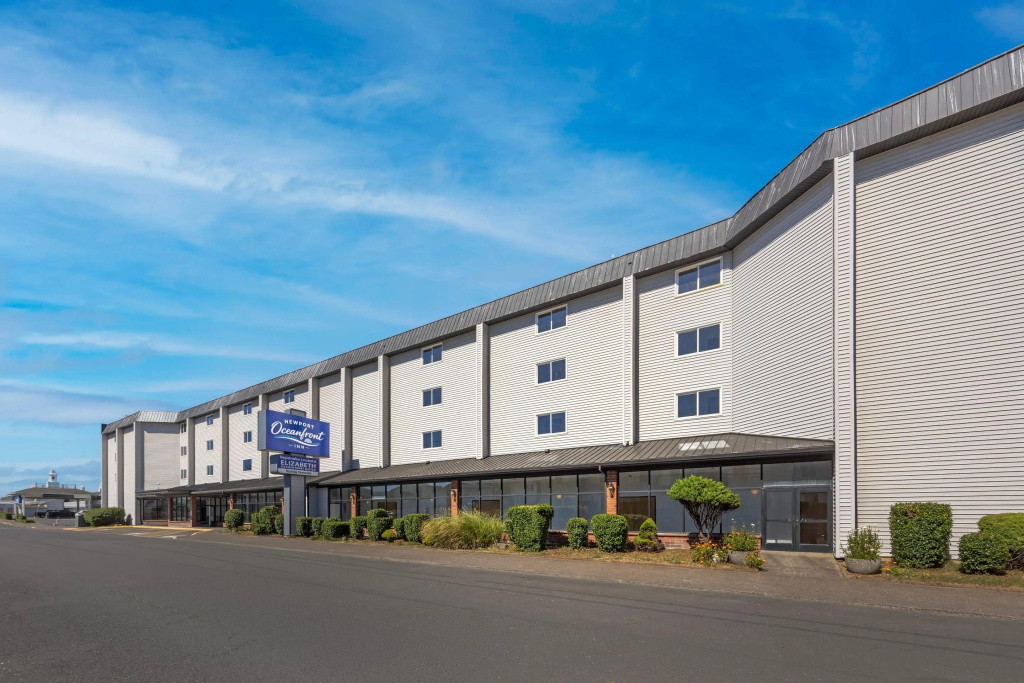 Newport Oceanfront Inn