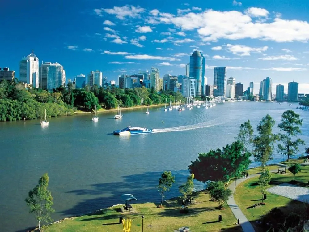 1 Bedroom Apartment In CBD Views