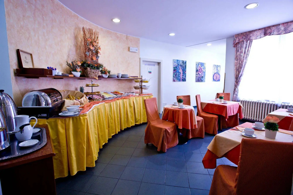 Hotel photo 15