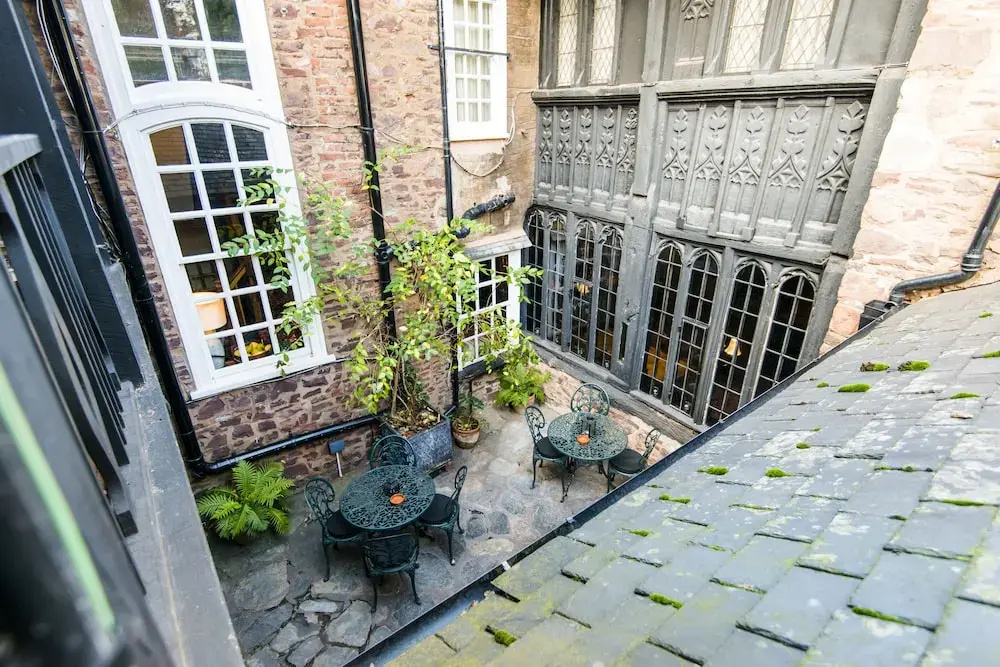 Luttrell Arms Hotel
