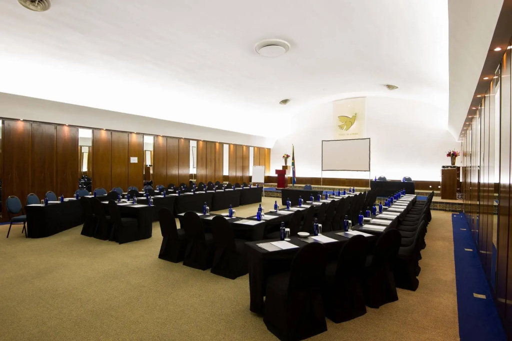 Sierra Burgers Park Hotel - Général