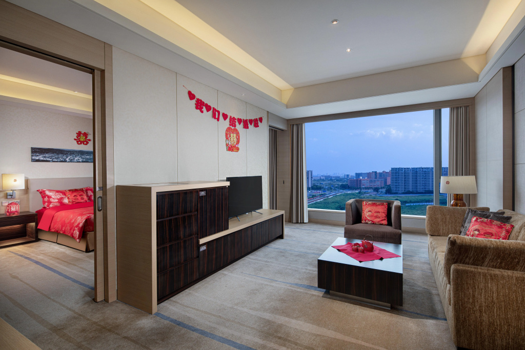 Lobby & Reception