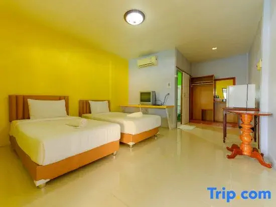 Standard Double room (twin beds)