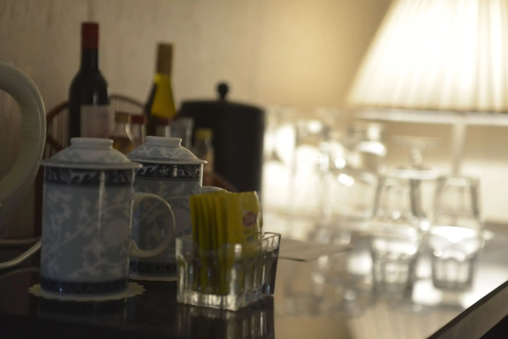 Food & Beverage