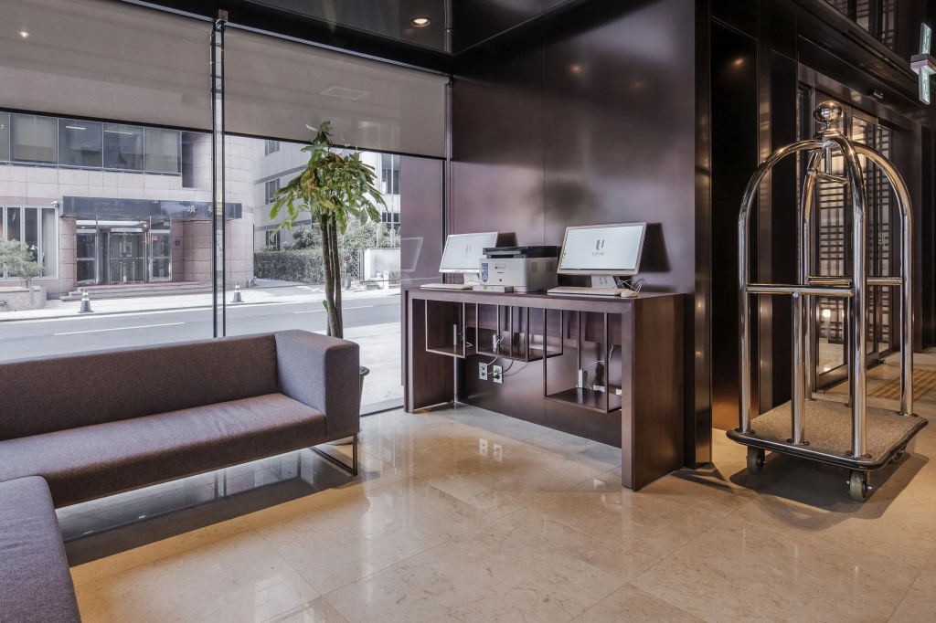 Hotel Uri& — 2
