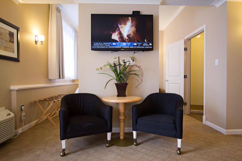 Glenwood Inn & Suites