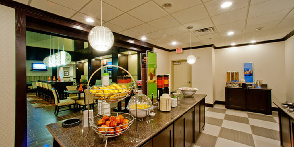 Food & Beverage