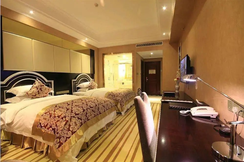 Hotel photo 13