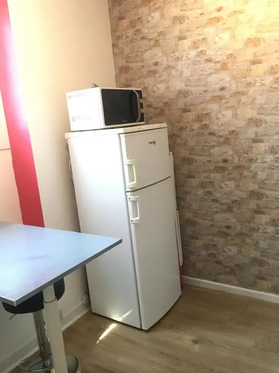 Voir la photo 1 — Appartement central des terres chaudes proche bord de mer