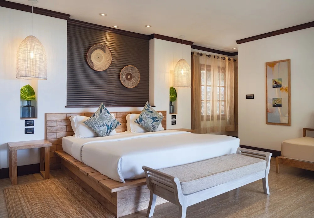 Deluxe room with balcony