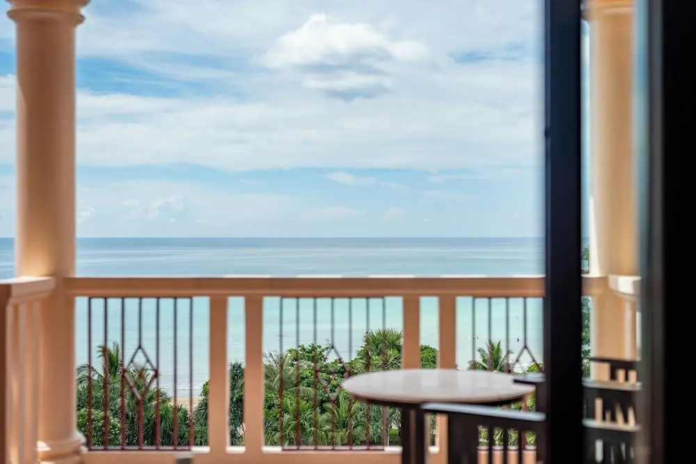 Centara Grand Beach Resort Phuket Hotel - Chambres