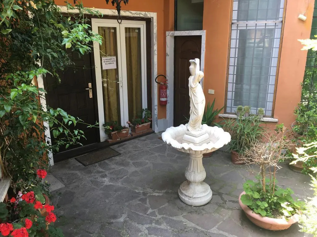 Premier room