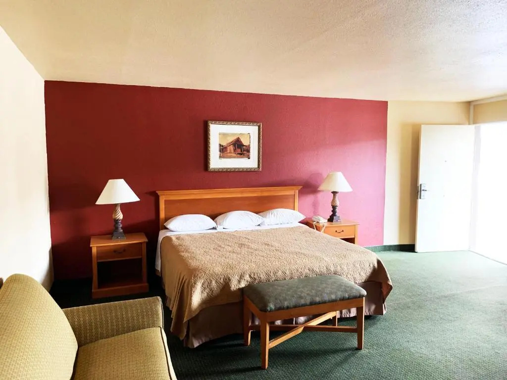 Econo Lodge Del Rio — фото 4