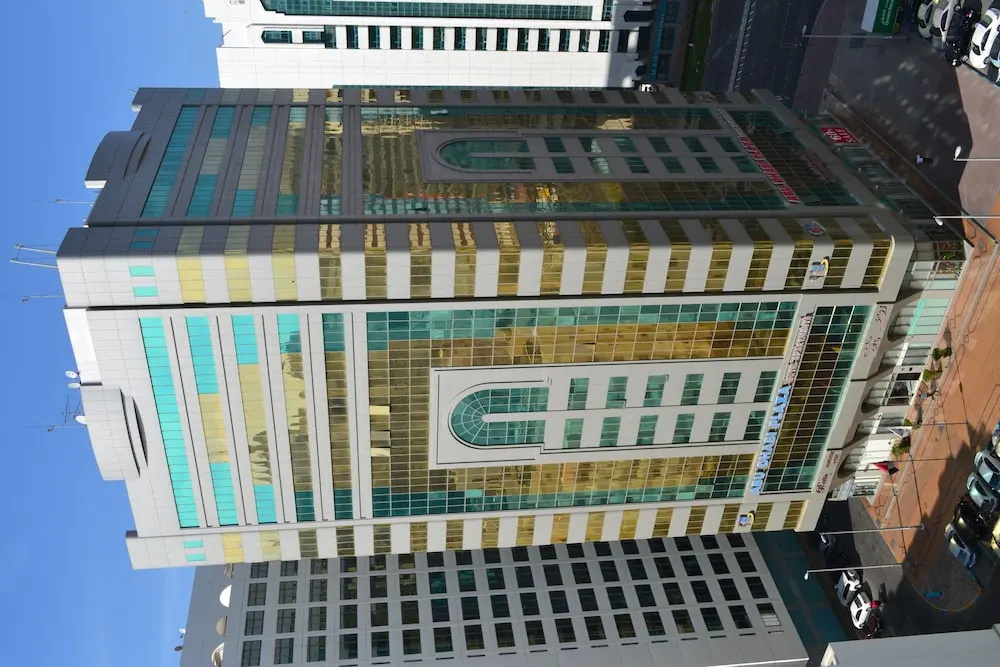Abu Dhabi Plaza Hotel Apartments
