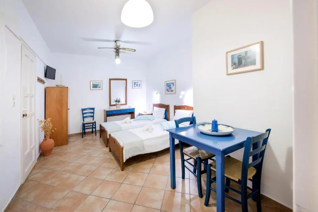 Standard Double room with sea view (twin beds)