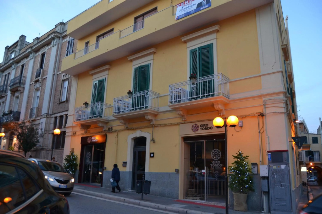Pietre E Sassi