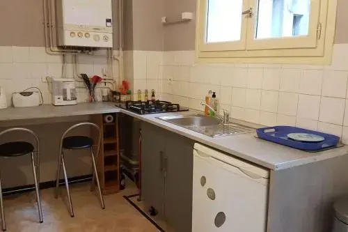 10 Rue des Récollets 1er gauche